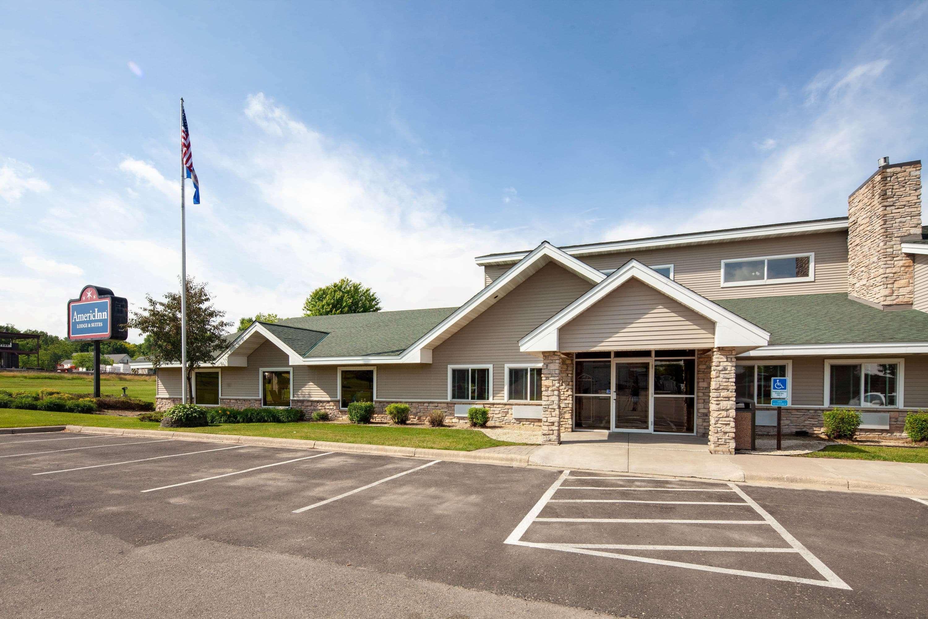 Americinn By Wyndham Northfield Buitenkant foto