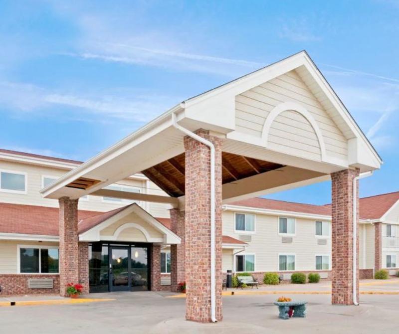 Americinn By Wyndham Northfield Buitenkant foto